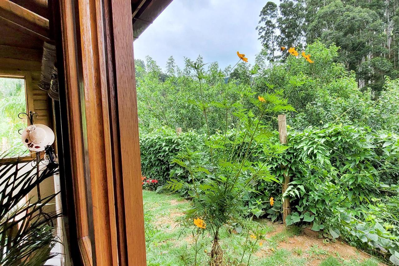 Chalé imerso na Natureza! Villa Sao Bonifacio Exterior foto